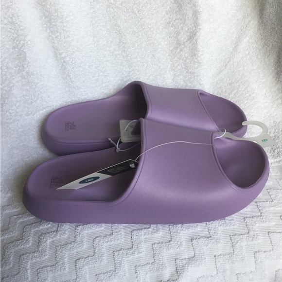 Wild Fable Purple Slide Sandals - Picture 6 of 10